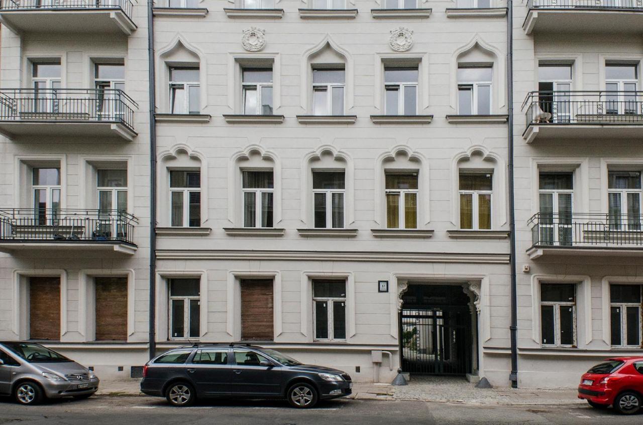 Standard Apartment On 6 Sierpnia Łódź Dış mekan fotoğraf
